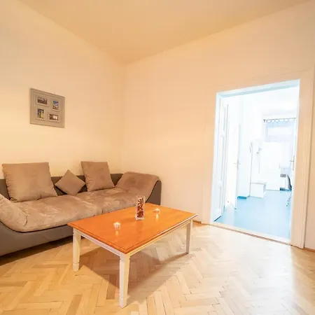 Comfortable Apart In City Center